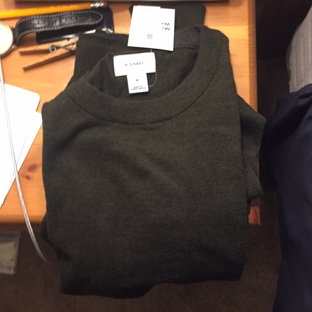 Old Navy Crew Neck Sweater New